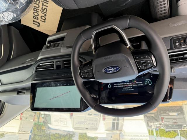 Ford Transit Custom image 6