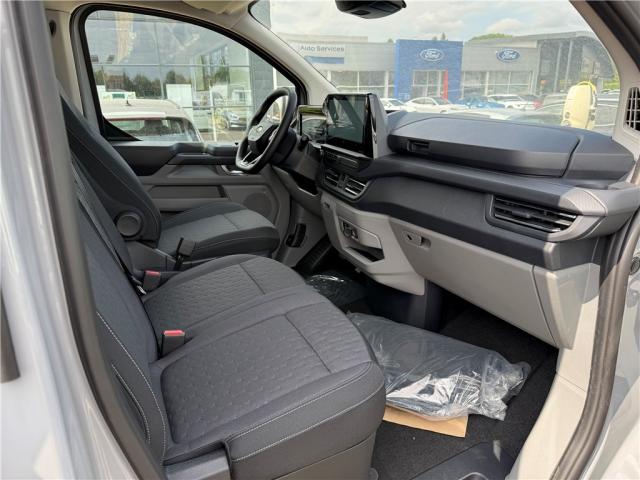 Ford Transit Custom image 2
