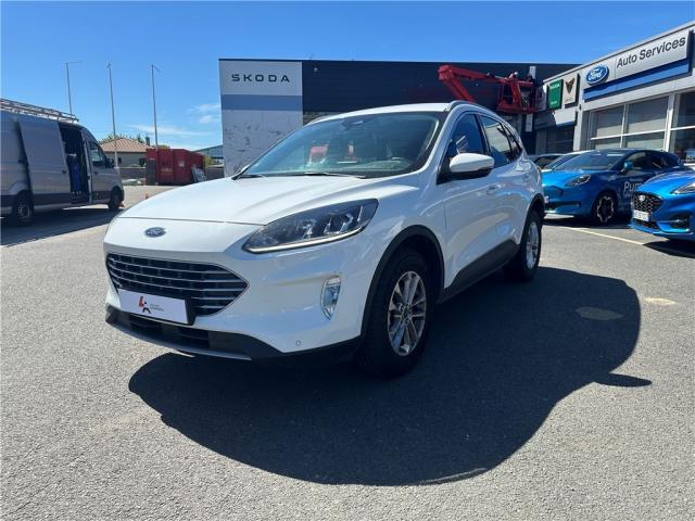 Ford Kuga image 8