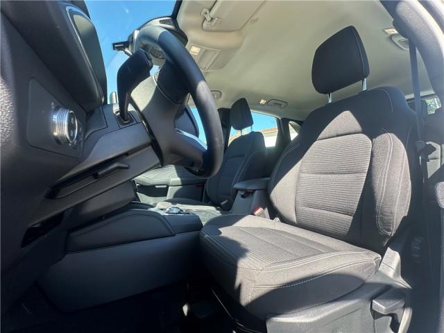 Ford Kuga image 3