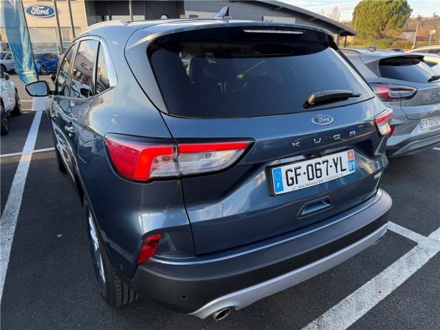 Ford Kuga image 6