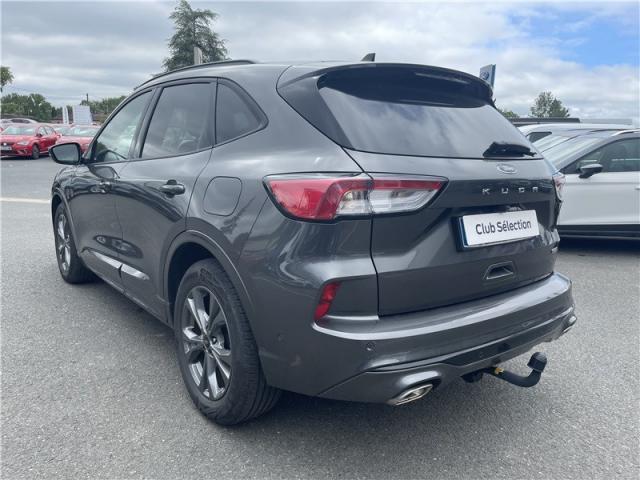Ford Kuga image 3