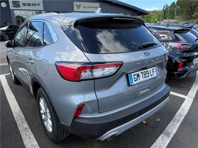 Ford Kuga image 1