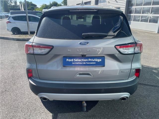 Ford Kuga image 2