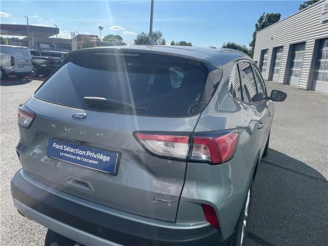 Ford Kuga image 3