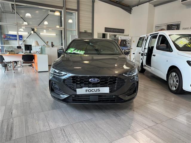 Ford Focus image 9