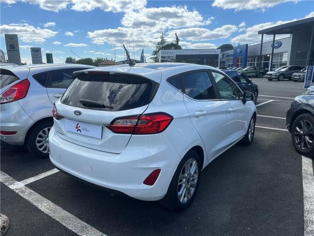 Ford Fiesta image 5
