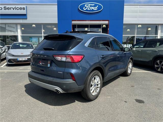 Ford Kuga image 9