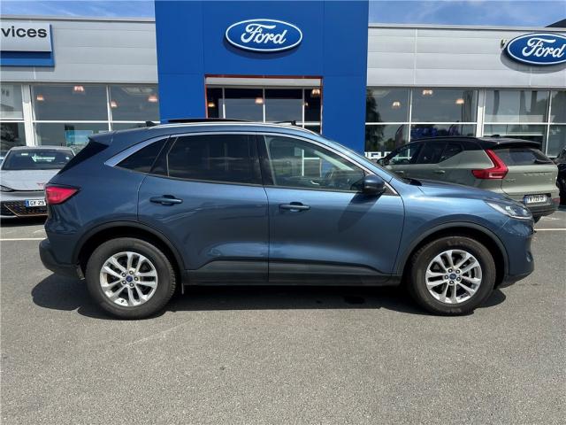 Ford Kuga image 1