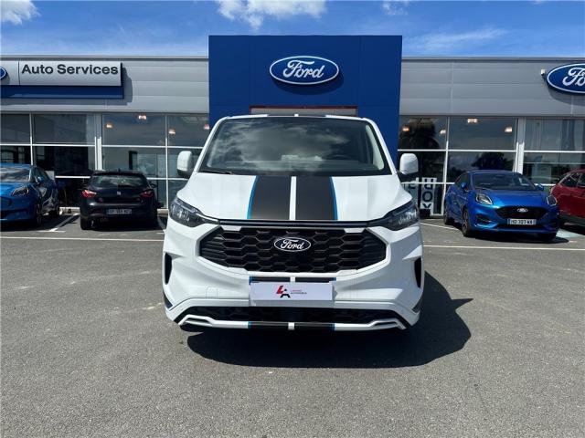 Ford Transit Custom Fourgon image 2