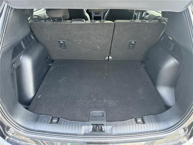 Ford Kuga image 8
