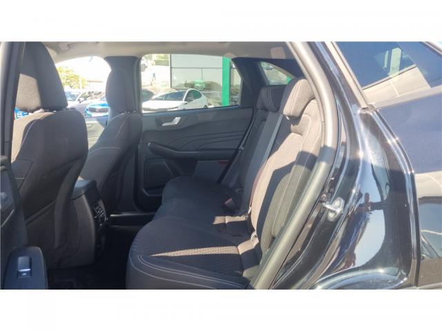 Ford Kuga image 7