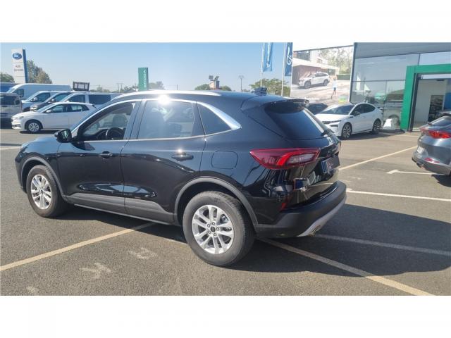 Ford Kuga image 2