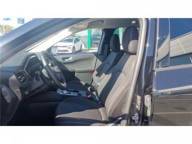 Ford Kuga image 6
