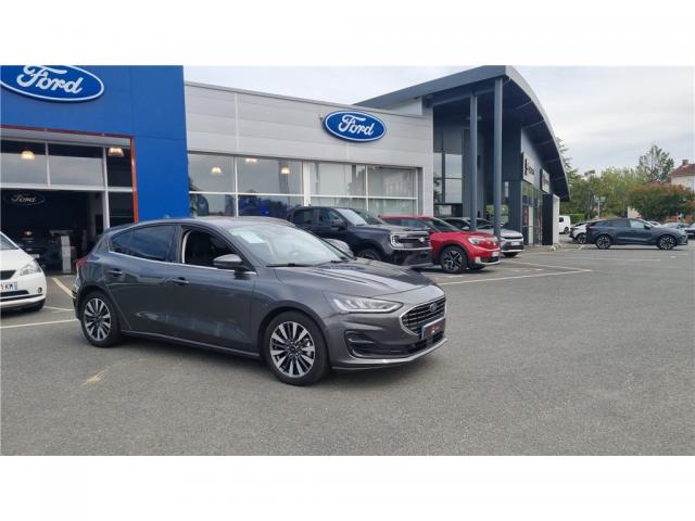 Ford Focus image 9