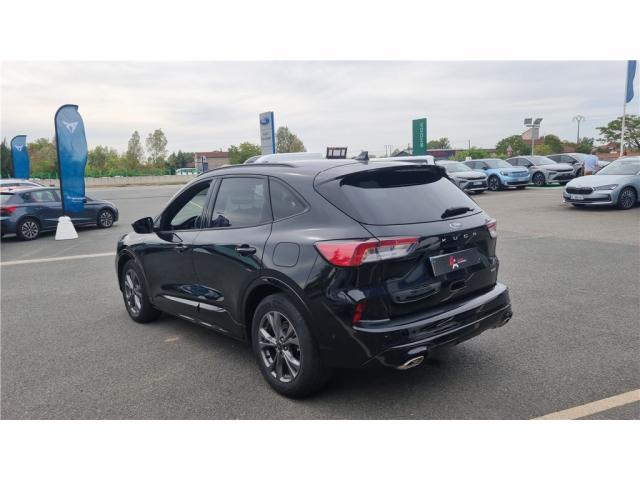Ford Kuga image 5