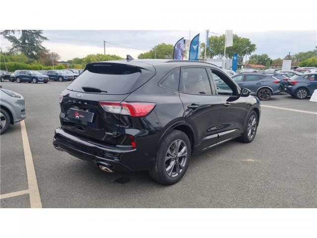 Ford Kuga image 7