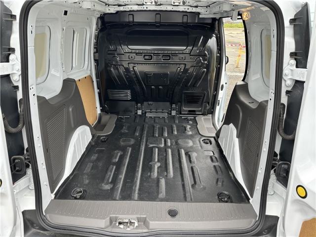 Ford Transit Connect image 9