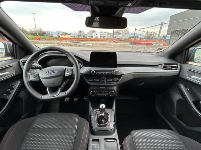 Ford Focus image 3