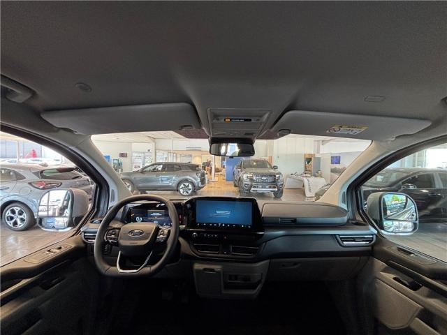 Ford Tourneo image 7