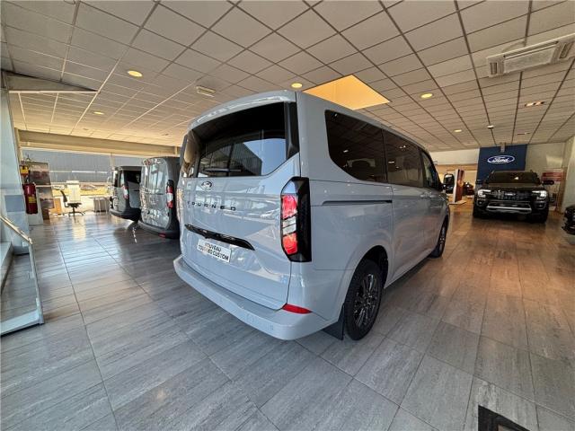 Ford Tourneo image 3
