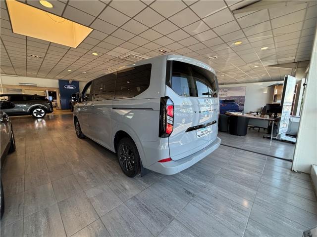 Ford Tourneo image 6