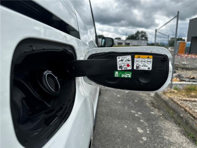 Ford Transit Connect image 6