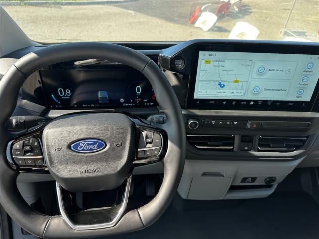 Ford Transit Custom image 3