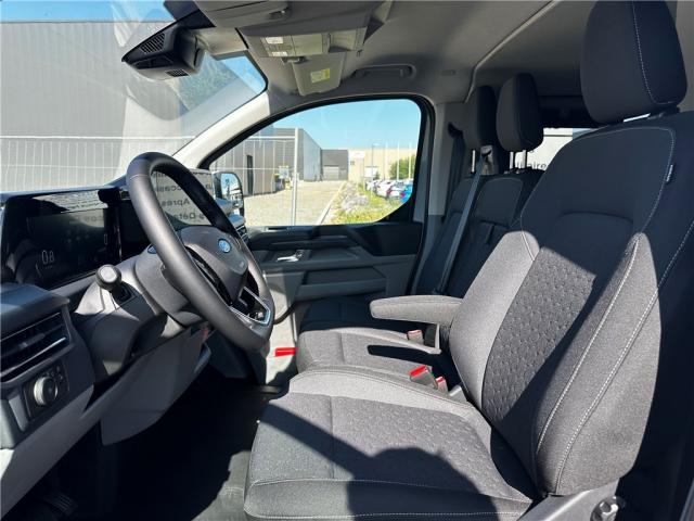 Ford Transit Custom image 5