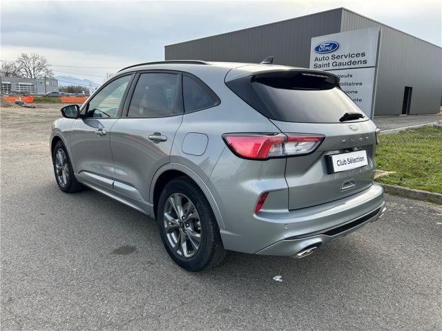 Ford Kuga image 4