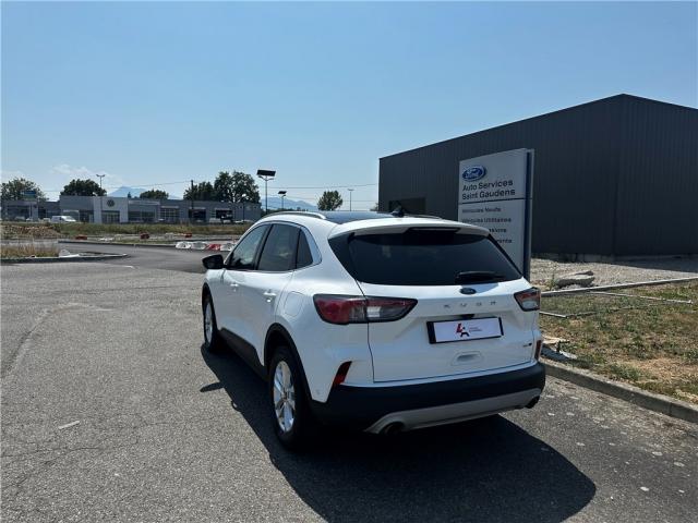 Ford Kuga image 5