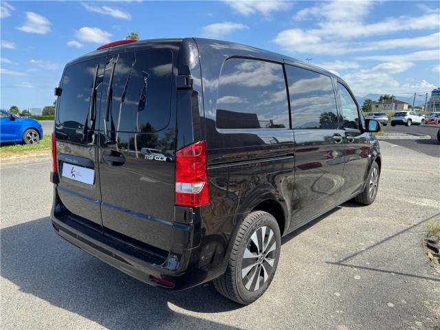 Mercedes Benz Vito image 4