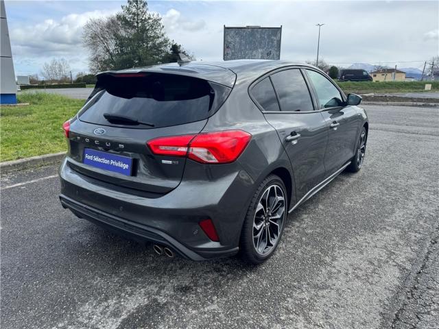 Ford Focus image 3