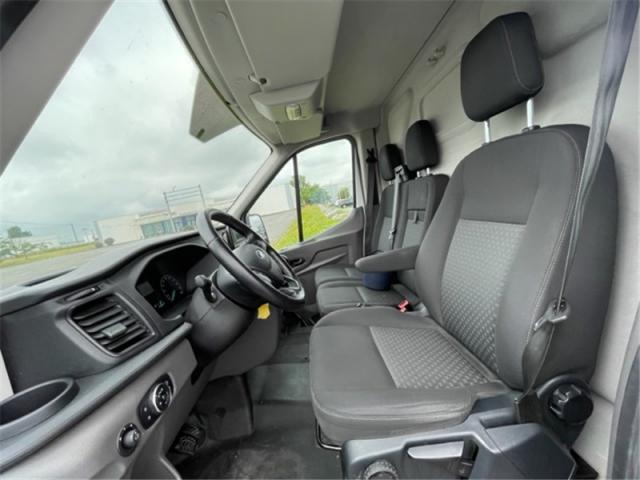 Ford Transit image 8
