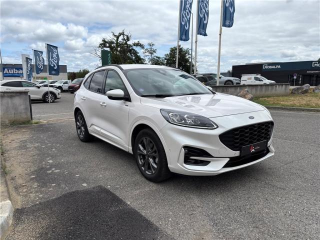 Ford Kuga image 2