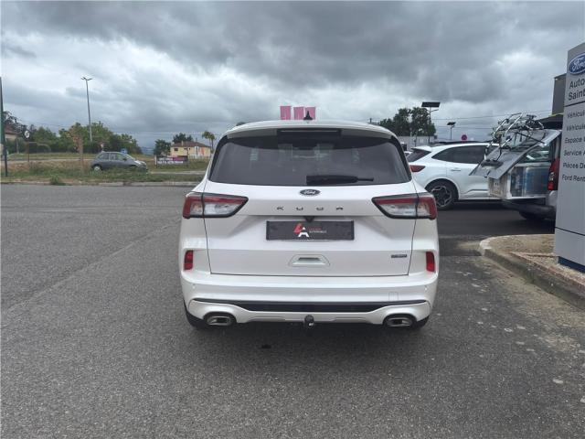 Ford Kuga image 6