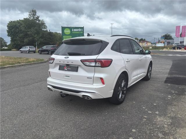 Ford Kuga image 5