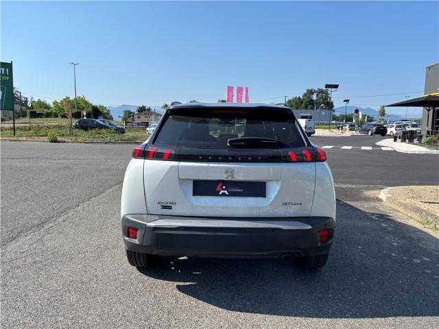 Peugeot 2008 image 4