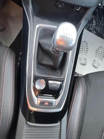 Peugeot 308 image 2