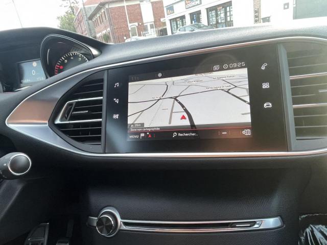 Peugeot 308 image 3