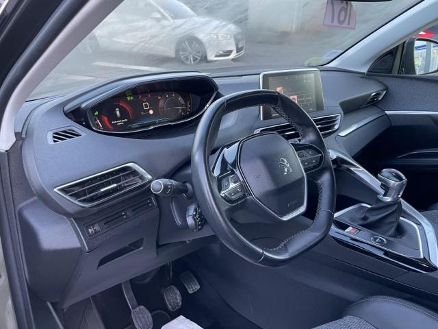 Peugeot 5008 image 4