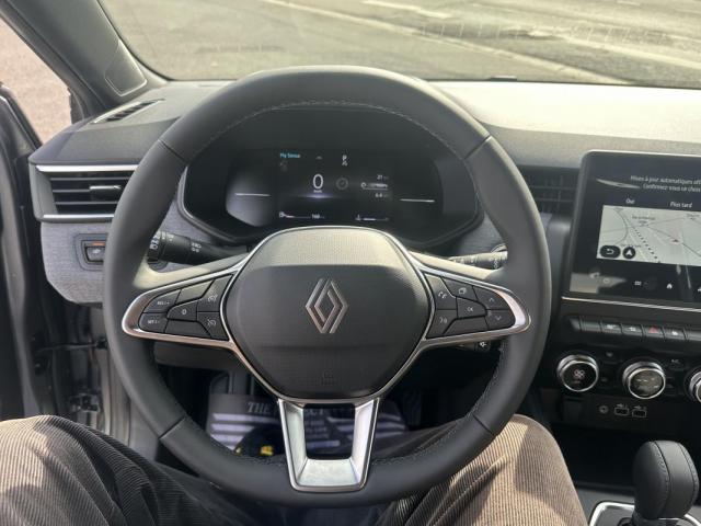 Renault Clio image 9