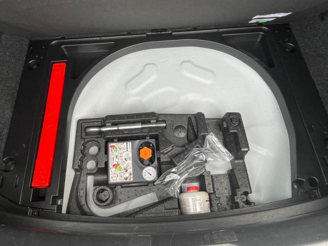 Volvo V40 image 7