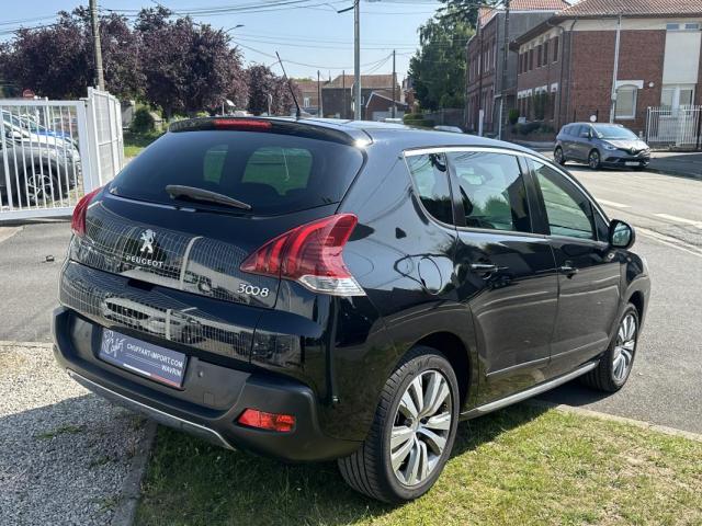 Peugeot 3008 image 3