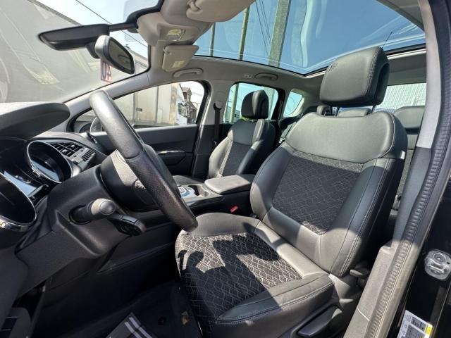 Peugeot 3008 image 2