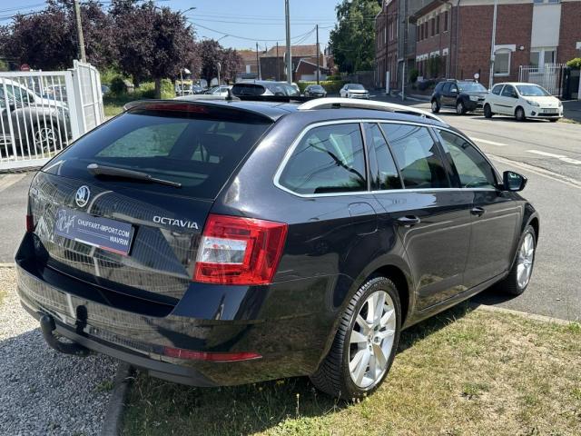 Skoda Octavia image 1