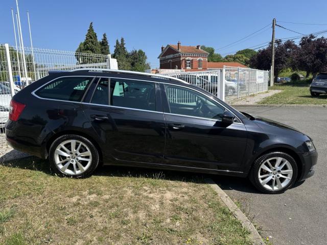 Skoda Octavia image 7