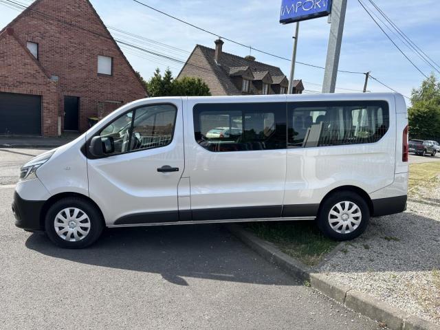 Renault Trafic image 3