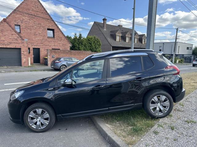 Peugeot 2008 image 6