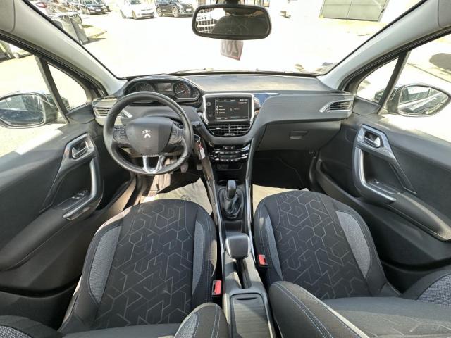 Peugeot 2008 image 4